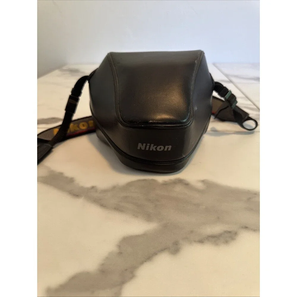 Nikon N5005 35mm AF Film Camera w/ 35-70mm Lens & Case – Tested & Working